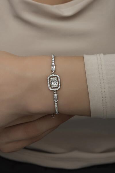 Nereze 925 Ayar Gümüş Rodyumlu Suyolu Tektaş Bileklik