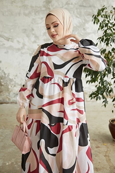 InStyle Šaty s opaskom s kusovým vzorom Delya - Claret Red