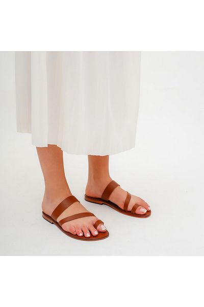AuthenticSandals شبشب نسائي من الجلد الطبيعي بلون أسمر - 5011
