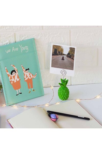 MobilCadde Light Green Pineapple Note Holder