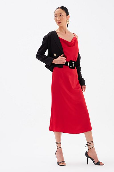 Sateen تنورة ساتان سادة - أحمر