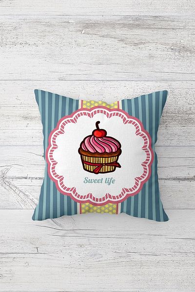 on the clouds Față de pernă cu fermoar ascuns, imprimată pe două fețe, cu model cupcake