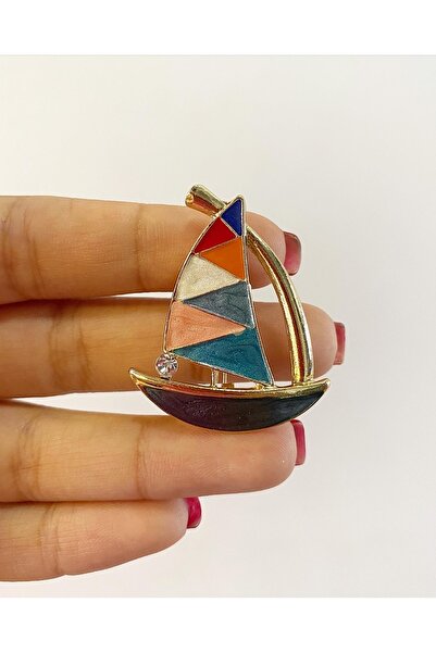 Miss Evita Yelkenli Broş