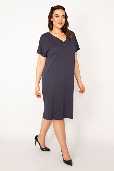 Şans Women's Plus Size Navy Blue V-Neck Low Sleeve Dress 65n33358