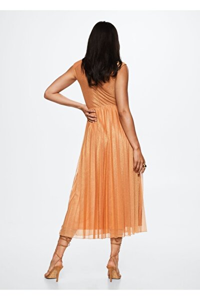 MANGO Woman Plisované lurexové šaty