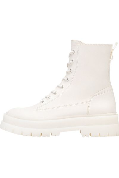 stradivarius white boots