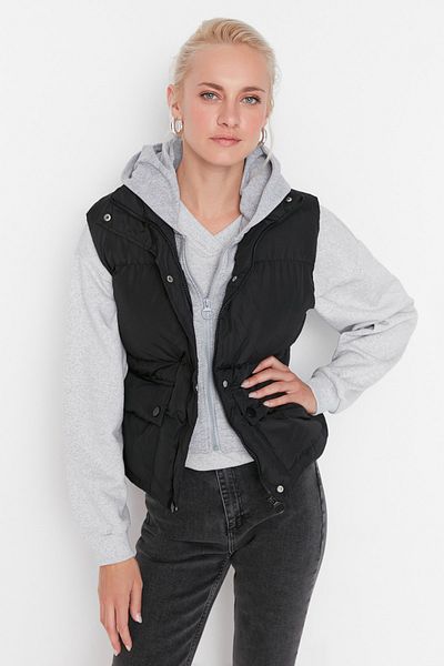 Trendyol Collection Black Wide Cut Oversize Puffer Vest TWOAW23YE00017