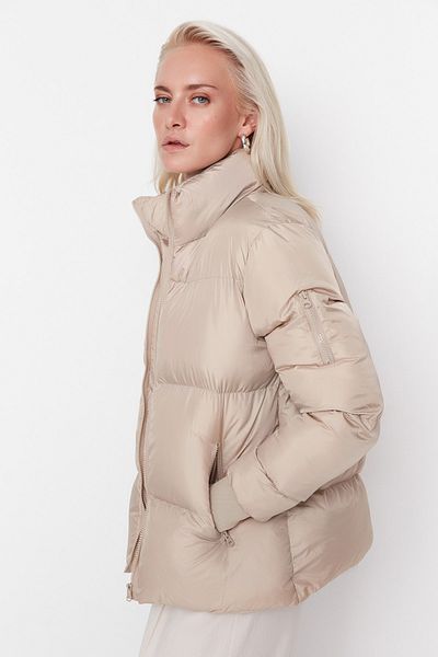 Trendyol Collection Palton gonflabil cu guler supradimensionat din nurcă TWOAW23MO00248