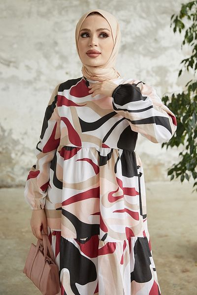InStyle Šaty s páskem s kusovým vzorem Delya - klaretová červená