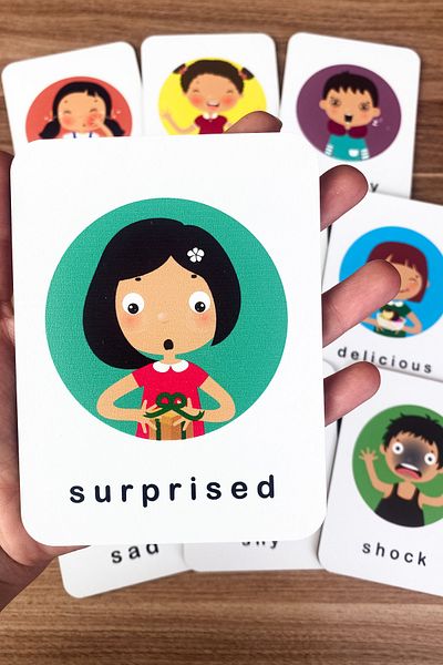 Enjoymydesign Emotions Learning English Wooden Educational Cards - Emotional Development Card Set Emotions