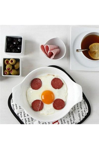 Porland 17cm Wide Porcelain Pan