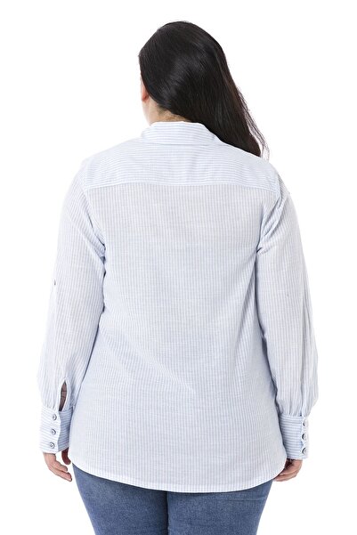 DISENTIS MODEST Cămașă de damă cu dungi albastre de mărime Plus cu mâneci îndoite și manșete largi