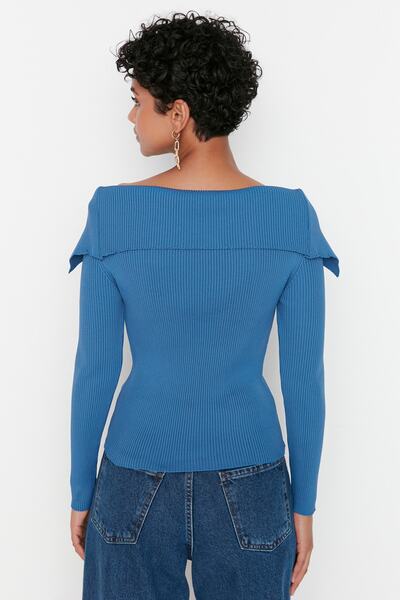 Trendyol Collection Indigo Carmen galléros kötöttáru pulóver TWOAW22KZ0993