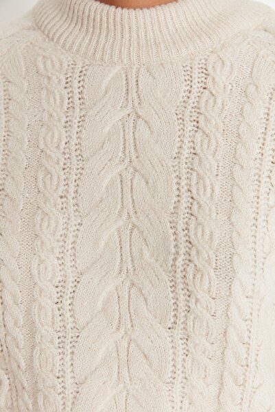 Trendyol Collection Kő puha textúrájú hajfonású pulóver TWOAW21KZ0109