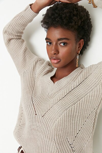 Trendyol Collection Sweater - Beige - Regular