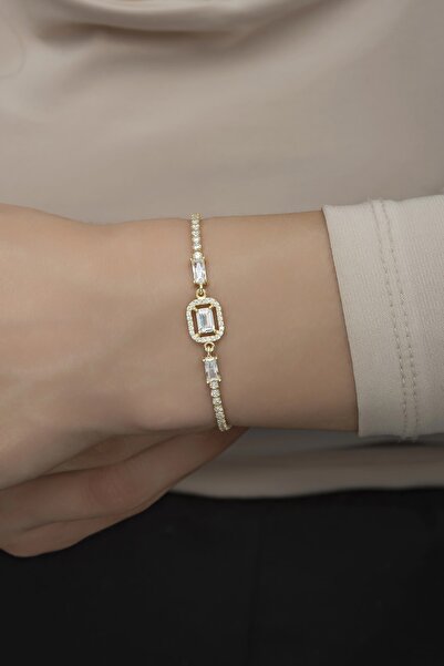 Nereze 925 Ayar Gümüş Gold Suyolu Baget Taşlı Tektaş Bileklik