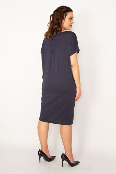 Şans Women's Plus Size Navy Blue V-Neck Low Sleeve Dress 65n33358