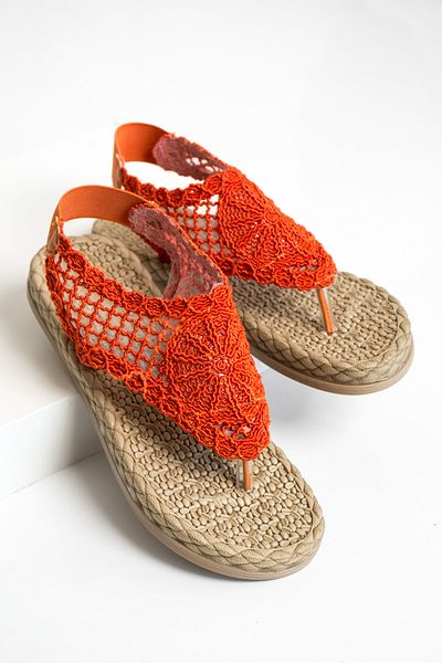 İnan Ayakkabı Women's Lace Detailed Flip Flops Sandals