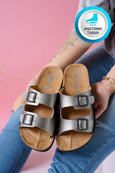 StWenn شباشب نسائية صيفية مريحة ونعل منزلي للشاطئ شباشب يومية للأم