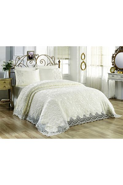VOLART GARAGE Butterfly 6 Piece Double French Laced Blanket Set