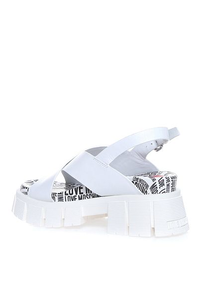 Love Moschino Sandale albe - 40 de modele