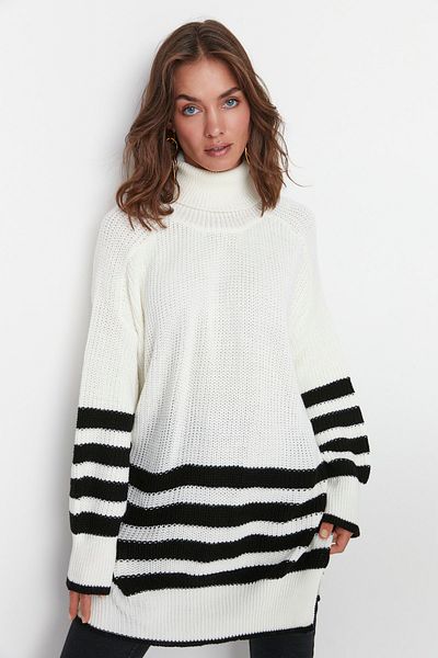 Trendyol Collection Ecru gestreifter Oversize-Strickpullover TWOAW23KZ00005
