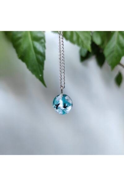 G.şükufezar Bulutlu Çift Kuşlu Turkuaz Mavisi Küre Epoksi Kolye