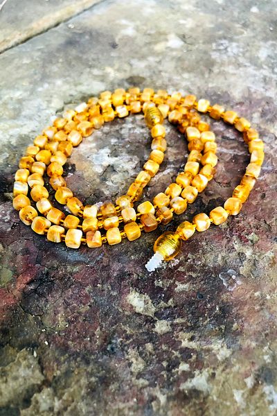 Redstone Store Cube Cut Original Drop Amber Necklace