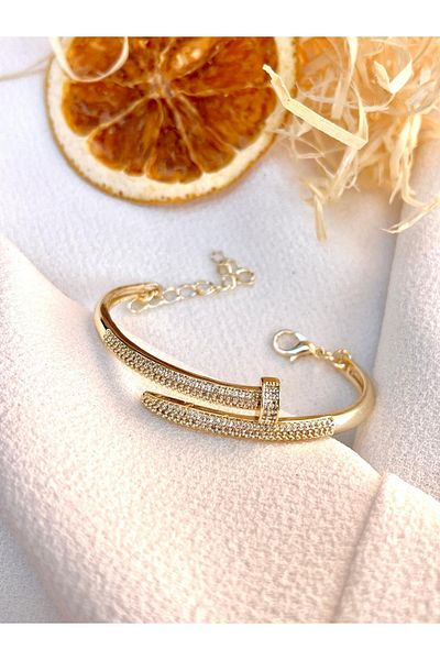 KBC STORE Stone Studded Bracelet