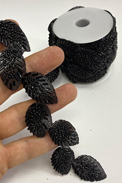 Hobigram Siyah Yaprak Desenli Ütüyle Yapışan Şerit Taşlı Aplik – Dekoratif Şerit