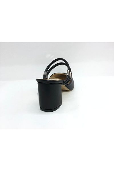Treks 557 نعال بكعب نسائي أسود