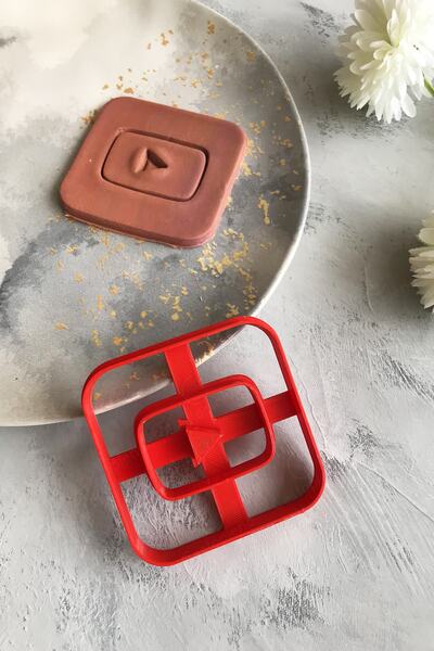 CESTOPİENO أداة تشكيل العجين مع أيقونة يوتيوب