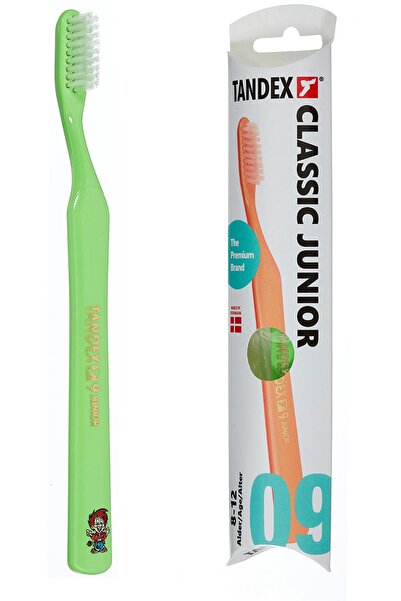 Classic Junior 09 Diş Fırçası, Medium