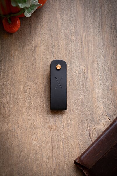 minimal X design Leather Keychain Long 2-3 Key Capacity - Black Crazy - Minimalist Design