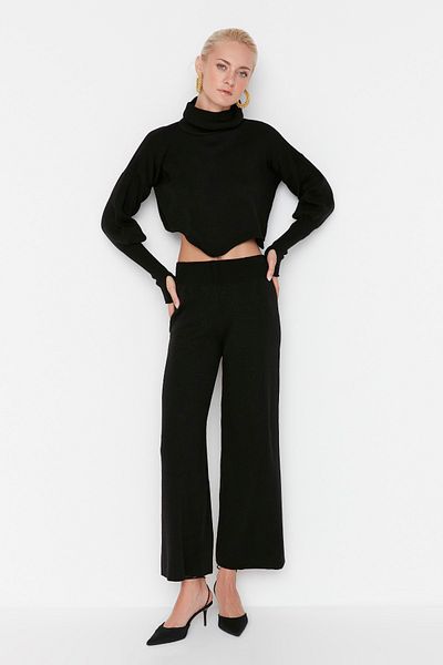 Trendyol Collection Black Turtleneck Crop Knitwear Top and Bottom Set TWOAW23AU00067