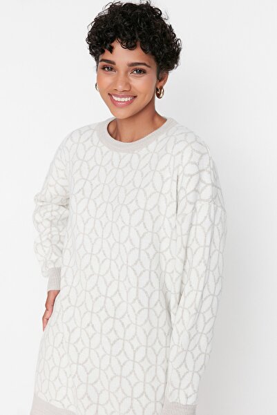 Trendyol Modest Beige Geometric Patterned Sweater-Pants Knitwear Set TCTAW23US00006