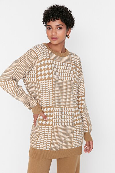 Trendyol Modest Sada úpletu vzorovaný svetr-kalhoty Camel Houndstooth TCTAW23US00007