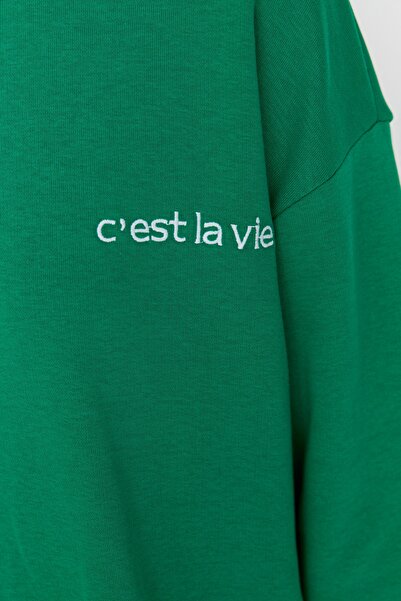 Trendyol Modest Πράσινη κεντημένη λαιμόκοψη Basic πλεκτή αθλητική φόρμα TCTAW23EN00001