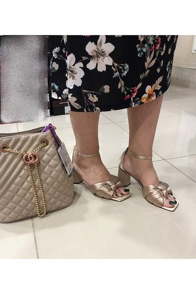 Guja Arme City 22y566 Rochie de seara Pantofi cu toc bej