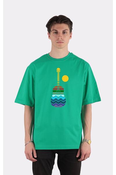 GreenMint تي شيرت أخضر برقبة دائرية مقاس كبير بتصميم هندسي بألوان قوس قزح_em1449