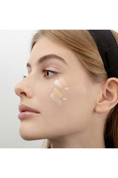 INGLOT 103 Model Coverup and Highlight Duo Concealer and Illuminator