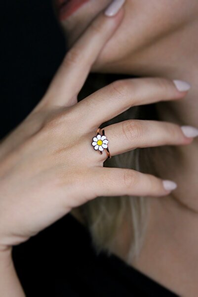 Argentum Concept 925 Ayar Gümüş Papatya Yüzük - Y010901