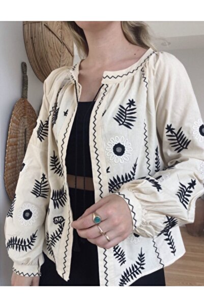 ESQ Kadın Bej Balon Kol Nakış Işlemeli Ince Ceket