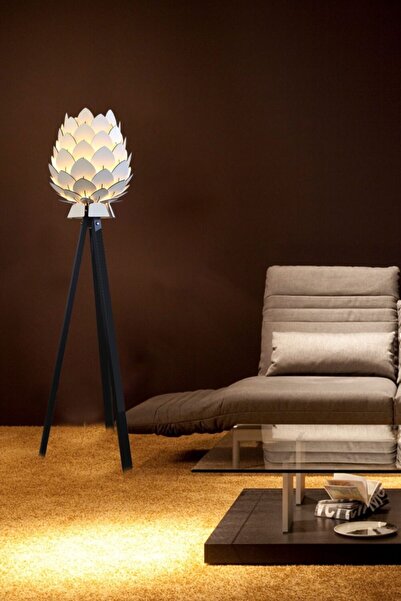 3D SERGİ Dekoratif Ahşap Kozalak Lambader Bej / Koyu Kahve Ayak