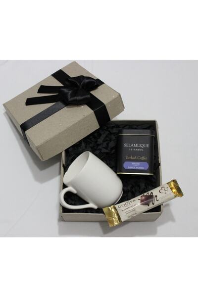 Selamlique Selamlıque Türk Kahvesi Damla Sakızlı & Beyaz Kupa Bardak & Godiva Çikolata Seti
