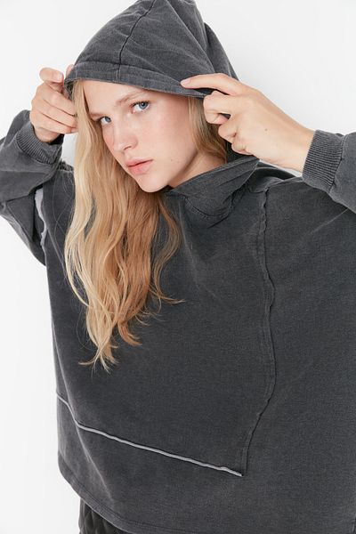 Trendyol Collection Acid Washed - Volný tenký pletený design