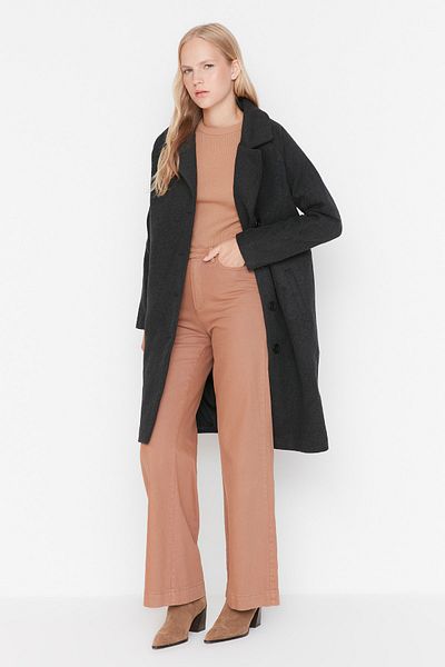 Trendyol Collection Antracitový široký střih oversize prémiový vlněný kabát TWOAW23KB00192