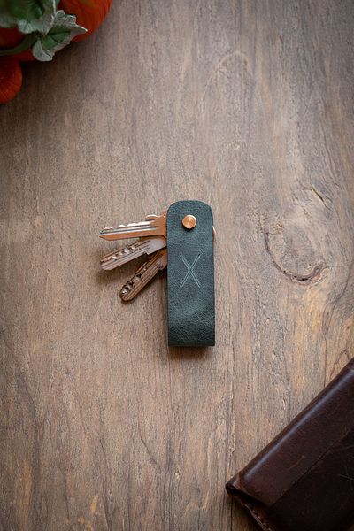 minimal X design Leather Keychain Long 2-3 Key Capacity - Ocean Green - Minimalist Design
