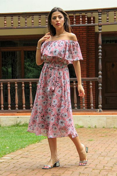 Neşeli Butik Γυναικείο φόρεμα σιφόν με μοτίβο νέας σεζόν Madonna με ζώνη σε πούδρα Nb10037