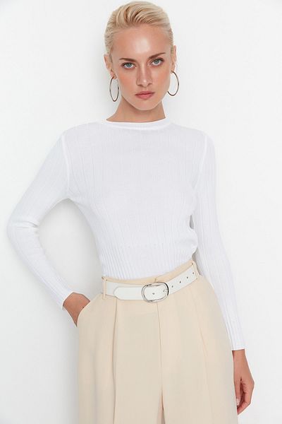Trendyol Collection Ecru Basic Crew Neck Knitwear Sweater TWOAW23KZ01249
